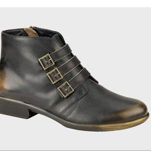 Noat Ankle Boots Size 37